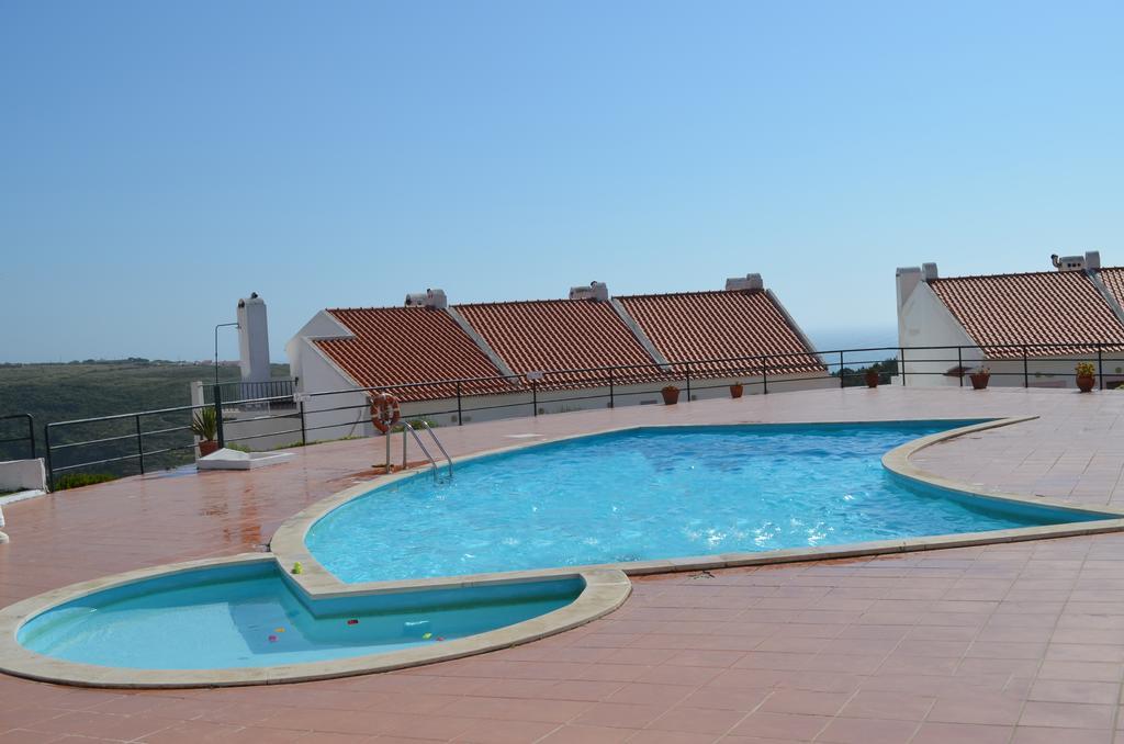 Coral Villa เอริเซรา ภายนอก รูปภาพ