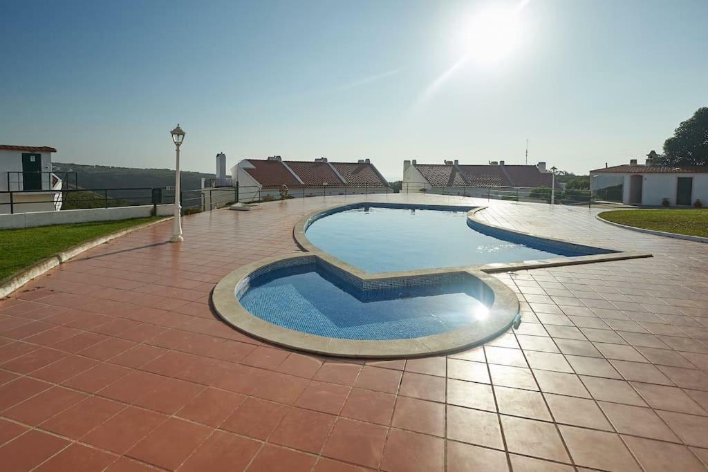 Coral Villa เอริเซรา ภายนอก รูปภาพ